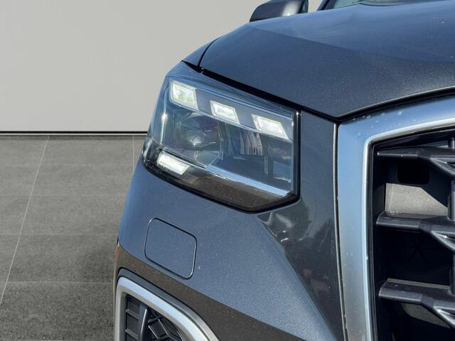 Audi Q2 35 150pk TFSI S Edition Parkeerhulp plus | Achteruitrijcamera | Stoelverwarming voorin