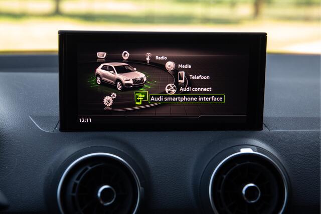 Audi Q2 35 TFSI Advanced edition , Adap. cruise, Carplay,