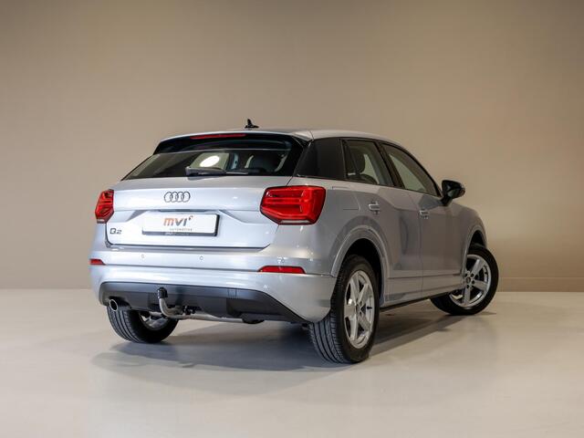 Audi Q2 30 TFSI S-Line Edition / 116pk / Trekhaak / Stoelverwarming /