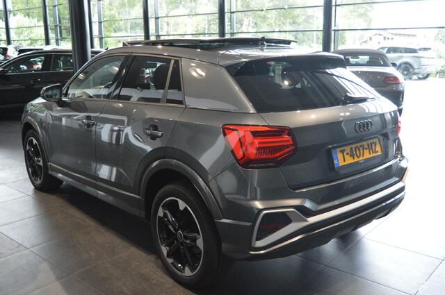 Audi Q2 35 TFSI 2X S-LINE navi keyless camera led pdc 150 pk !!
