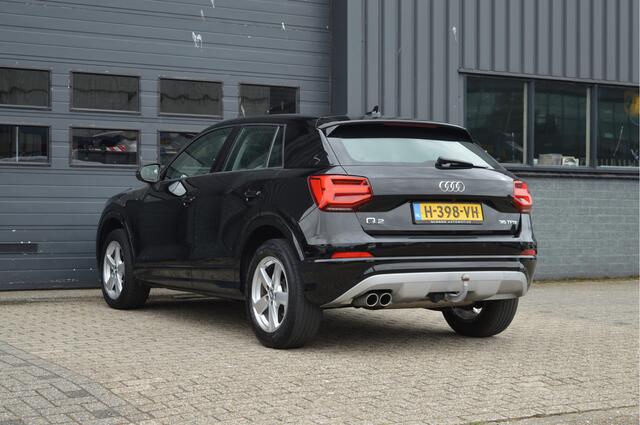 Audi Q2 35 TFSI CoD | AUTOMAAT | TREKHAAK | CAMERA | STOELVERWARMING |