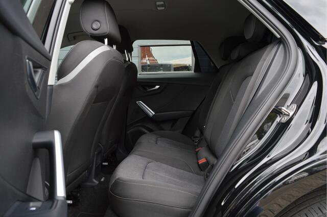 Audi Q2 35 TFSI CoD | AUTOMAAT | TREKHAAK | CAMERA | STOELVERWARMING |
