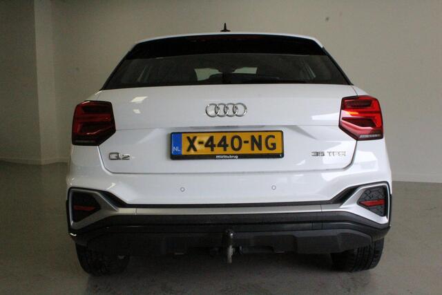 Audi Q2 35 TFSI S Edition | AFN-TREKHAAK | ACC | 17'LMV | CARPLAY | DAB-RADIO | NAVIGATIE | PDC | LED |