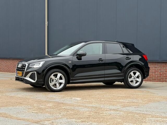 Audi Q2 35 TFSI S-tronic S-line Led / Carplay / Navigatie
