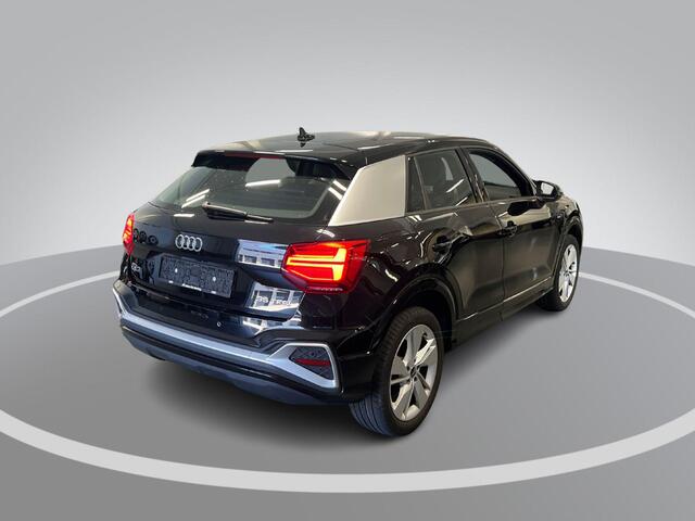 Audi Q2 35 TFSI 150pk S-Tronic S Edition · Camera · Keyless · ACC · Matrix LED · Audi Sound · Apple/Android Car Play · Virtual Cockpit ·