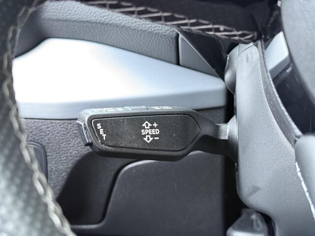 Audi Q2 30 TFSI S Edition | 110 PK | Matrix LED koplampen | Navigatiesysteem | S line | Climate control | Audi virtual cockpit |