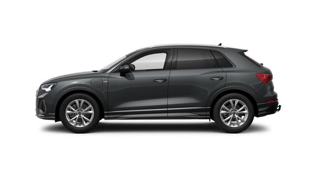 Audi Q3 45 TFSI e 245pk PHEV S edition / Trekhaak / Adaptive Cruise / S-Line int. + ext. / Wordt Verwacht