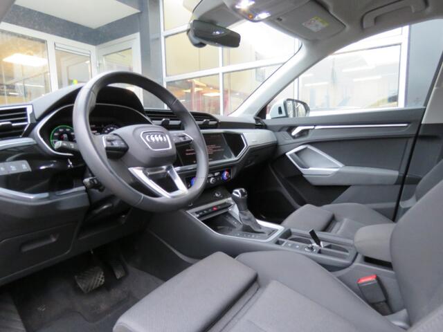 Audi Q3 45 TFSI e 245pk Advanced edition / 20 Inch / Led / Sportstoelen