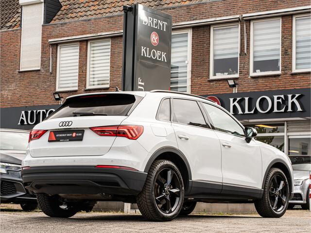Audi Q3 45 TFSI e Advanced edition 19 INCH CAMERA BLACK OPTIC PRIVACY GLASS FULL LED VIRTUAL DASH