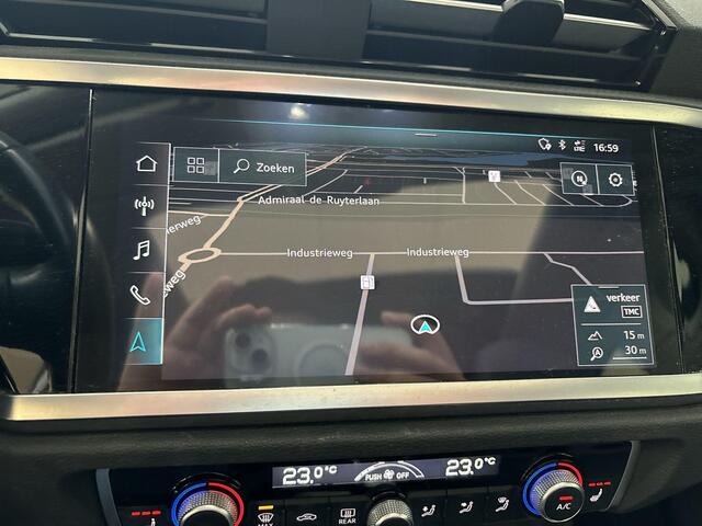 Audi Q3 35 Tfsi 150pk S-tronic Pro Line · Apple/Android Car Play · Panoramadak · Navi · P-Sensoren · Elek. Achterklep · Cruise Control · 19'' Inch ·