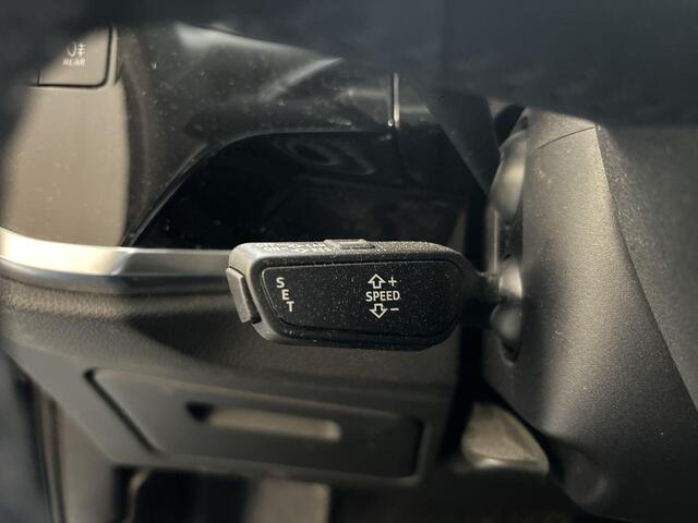 Audi Q3 35 Tfsi 150pk S-tronic Pro Line · Apple/Android Car Play · Panoramadak · Navi · P-Sensoren · Elek. Achterklep · Cruise Control · 19'' Inch ·