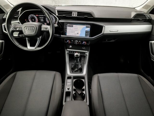 Audi Q3 35 TFSI Sport 150Pk (NIEUW MODEL, VIRTUAL COCKPIT, GROOT NAVI, CLIMATE, STOELVERWARMING, KEYLESS, SPORTSTOELEN, CRUISE, PARKEERSENSOREN, ELEK ACHTERKLEP, MATRIX LED KOPLAMPEN, NIEUWSTAAT)