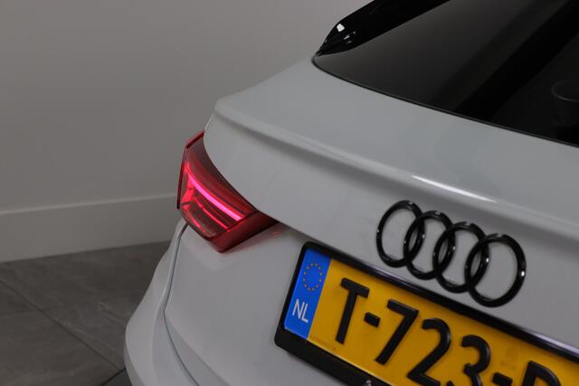 Audi Q3 Sportback 45 TFSI e 2x S-Line, 21", Virtual, Panoramadak, Navigatie, Matrix, Cruise Control