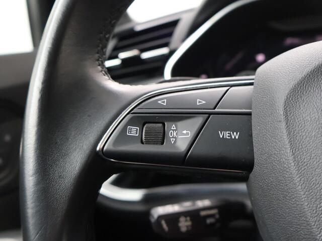 Audi Q3 45 TFSI e Advanced edition | 245 PK | SoH 94% | Panoramadak | 360 Graden camera's | Elek. achterklep |