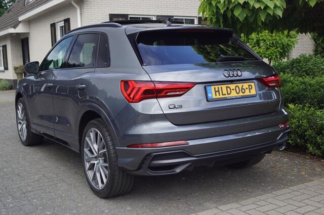 Audi Q3 35 TFSI S-line Pano/Leer/Virtual/Camera/20 inch/Ambiente/LED