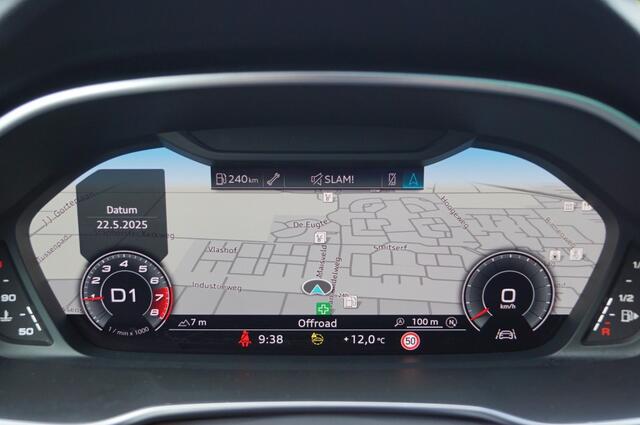 Audi Q3 35 TFSI S-line Pano/Leer/Virtual/Camera/20 inch/Ambiente/LED