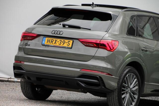 Audi Q3 45 TFSIe S-Line - 245 pk **Pano / Trekhaak / Dodehoek