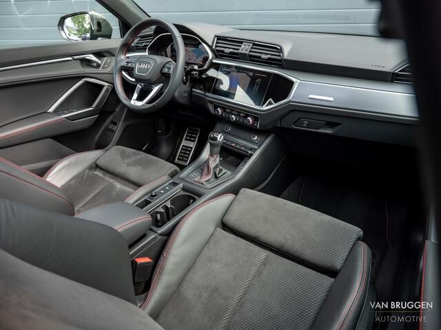 Audi Q3 Sportback 45 TFSI E S-Line Pano Trekhaak ACC 20" BTW Chronos