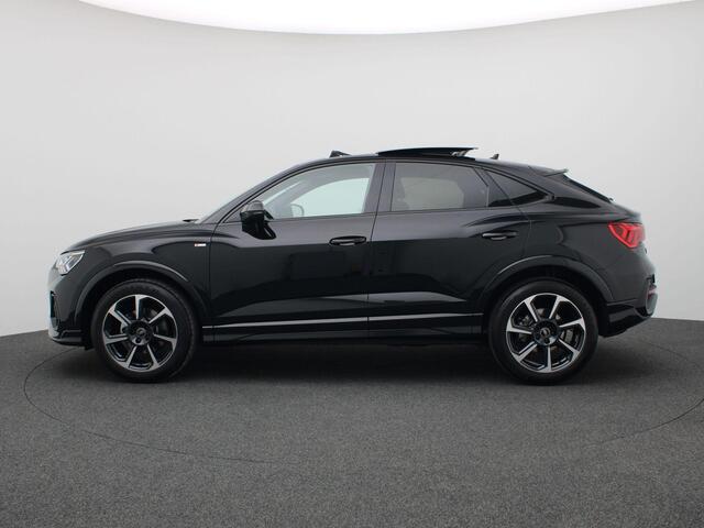 Audi Q3 Sportback 35 TFSI S Edition Competition 150PK S-Tronic S-Line, Pano-Schuifdak, Adaptieve Cruise Controle, Achteruitrijcamera, Keyless, Elektr. Achterklep, Stoelverwarming, Trekhaak, 19" LM Velgen