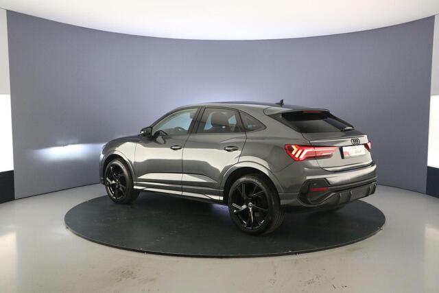 Audi Q3 Sportback 35 TFSI S Edition | Pano | Virtual cockpit | Camera | Led | ACC | Stoelverwarming |
