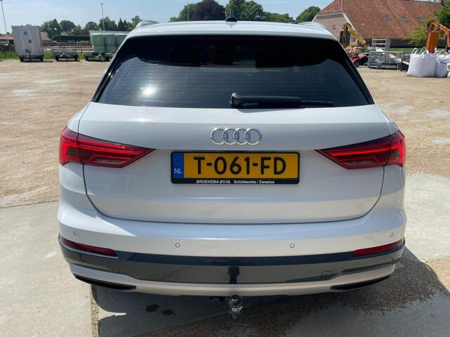 Audi Q3 35 TFSI 150pk Pro Line Carplay / Trekhaak