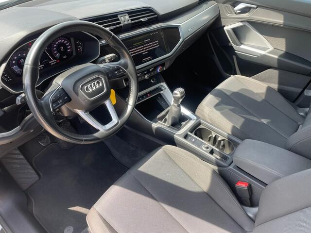 Audi Q3 35 TFSI 150pk Pro Line Carplay / Trekhaak