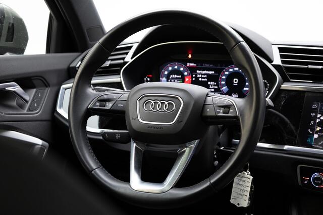 Audi Q3 35 TFSI Pro Line S | Panoramadak | Trekhaak |