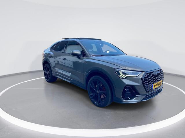 Audi Q3 Sportback 45 TFSIe 180kW/245PK S Edition · Panoramadak · Dodehoeksensor · Camera + Parkeersensoren