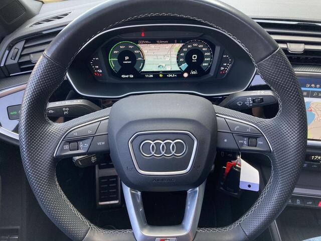 Audi Q3 Sportback 45 TFSIe 180kW/245PK S Edition · Panoramadak · Dodehoeksensor · Camera + Parkeersensoren