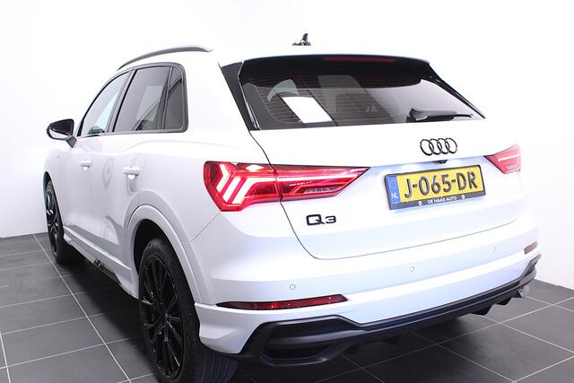 Audi Q3 35 TFSI S-Line/20 inch/Camera/Leder/Matrix led
