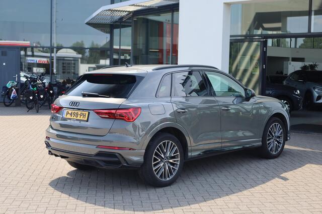 Audi Q3 45 TFSI e S edition 245PK / 180kW, S-Line in- en exterieur, achteruitrijcamera (rear view), privacy glas, 18" lichtmetalen velgen, keyless entry, zwarte hemel, climate control, ECC, parkeersensoren voor en achter (pdc), halflederen sportstoelen, navigatie