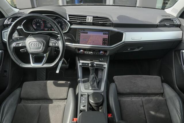 Audi Q3 35 TFSI 150pk S-line Panoramadak *BTW* Virtual cockpit Trekhaak Camera Sportstoelen Navigatie