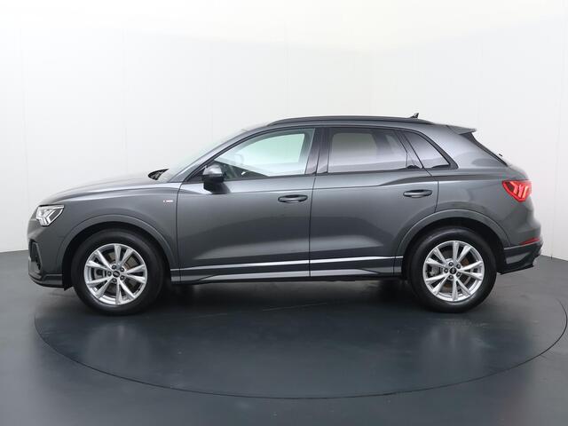 Audi Q3 40 TFSI quattro S edition | 190 PK | Automaat | Trekhaak | Matrix LED koplampen | B & O Geluidssysteem | Elektr. bedienbare stoelen met memory
