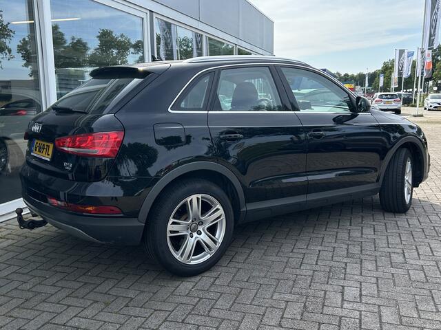 Audi Q3 1.4 TFSI CoD Design Pro Line Plus 50% deal 7.975,- ACTIE Elek. haak / Stoel verwarming / LED / Keyless / Navi