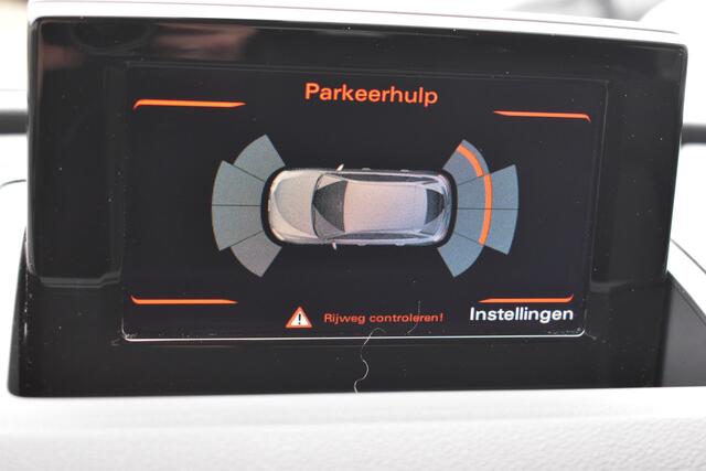 Audi Q3 1.4 TFSI CoD Sport Advance Sport Automaat elec-achterklep Stoelverwarming