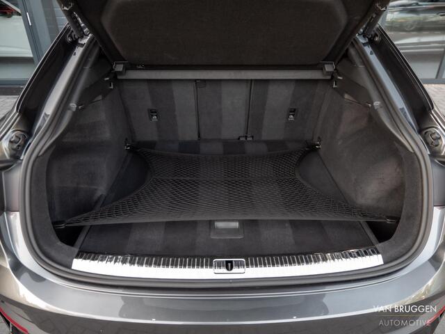 Audi Q3 Sportback 35 TFSI S-Line Pano E-Stoelen 360 Keyless BTW ACC 20"