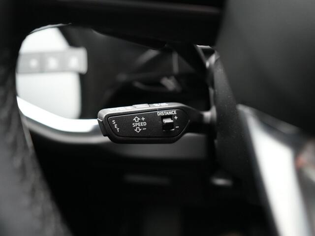 Audi Q3 Sportback 45 TFSI e Advanced Edition Plug In Hybrid 245pk Dealer O.H PHEV | Adaptive Cruise | Sonos Premium Sound | Matrix LED | Virtual | Parkassist | Navi Plus | Stoelverwarming | BLIS |
