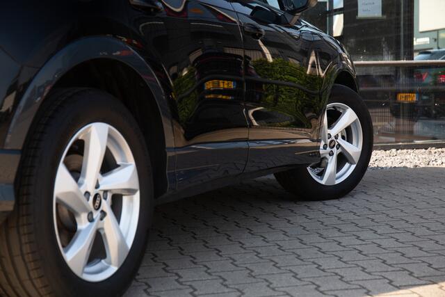 Audi Q3 35 TFSI Advanced edition , Adap. cruise, Trekhaak, Carplay,