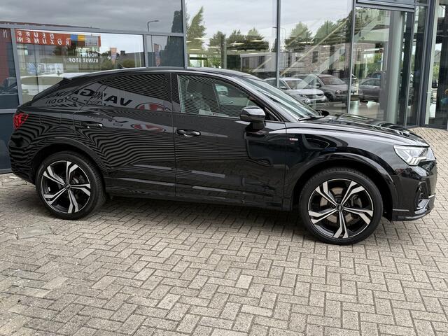 Audi Q3 Sportback 45 TFSI e 2x S-LINE BLACK PHEV DSG,VIRTUAL,SONOS,MATRIX,20INCH