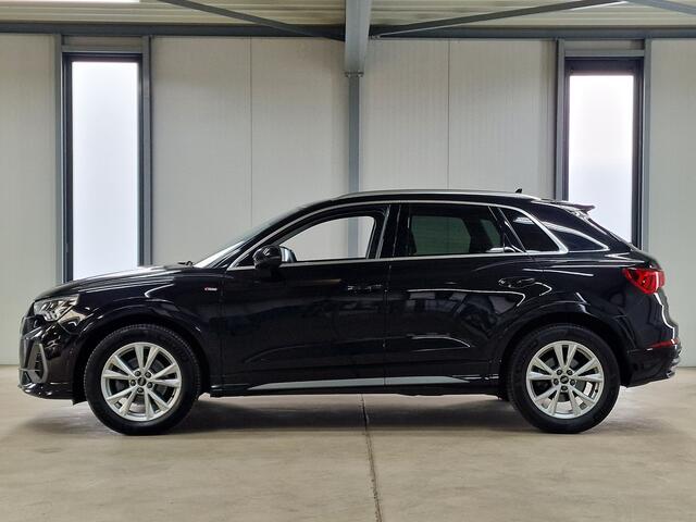 Audi Q3 35 TFSI 150pk S-Tronic S-Line Camera, Virtual cockpit, Leder/alcantara