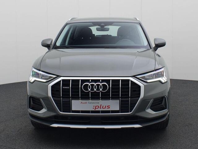 Audi Q3 40 TFSI 190pk S-tronic quattro Business Edition · Apple Car Play · Drive select ·Parkeersensoren · Navigatie ·