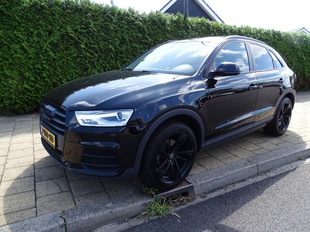 Audi Q3 2.0 TFSI Q. SPORT-Automaat-Media-Navi-Cruise-Trkh-Pdc