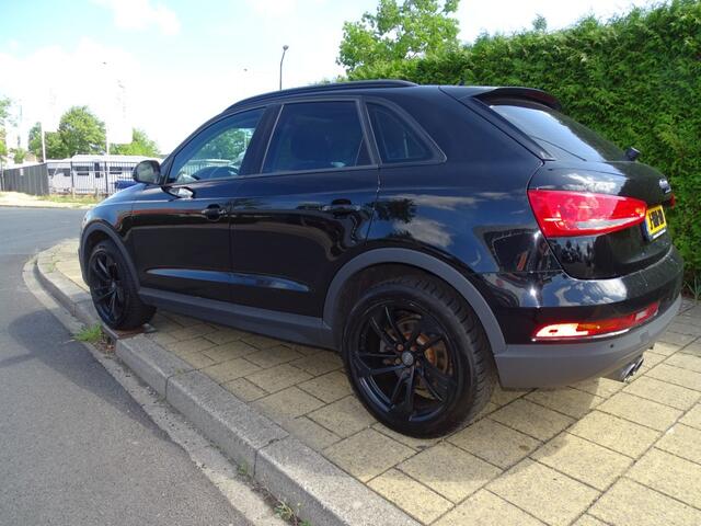 Audi Q3 2.0 TFSI Q. SPORT-Automaat-Media-Navi-Cruise-Trkh-Pdc