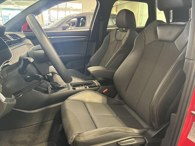 Audi Q3 45 Tfsie 245pk S-tronic S edition ·20'' Velgen · Navi · Cruise Control · Dodehoek Detectie · Cruise Control · Elek. Achterklep · Stoelverwarming · P-Sensoren ·