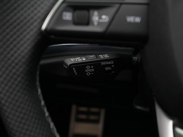 Audi Q3 Sportback 35 TFSI 150 pk S-tronic S Edition Competition | Trekhaak | Leder/alcantara | Navigatie | Stoelverwarming | Adaptive Cruise | Side Assist