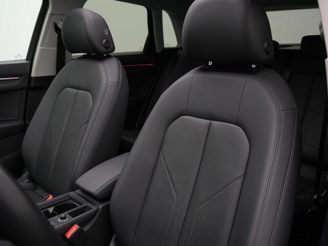 Audi Q3 45 TFSI e 245 pk S-tronic Advanced edition | Panoramadak | Trekhaak | Leder | Elektr. verstelbare stoel | Achteruitrijcamera