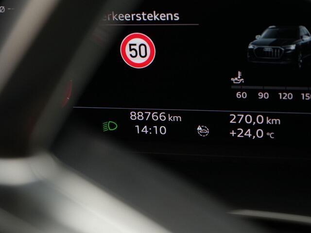 Audi Q3 35 TFSI 150 pk S-tronic S edition / S-Line | Leder | Achteruitrijcamera | Navigatie | Sportonderstel | Side Assist