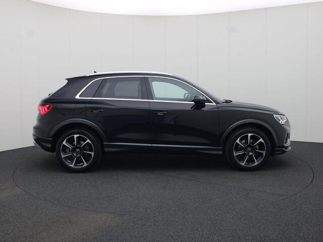 Audi Q3 35 TFSI/150PK Advanced edition · S-line interieur · Apple Car Play · Navigatie · Trekhaak · Parkeersensoren · Garantie tot januari 2030 of 100.000km
