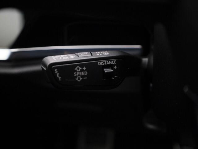 Audi Q3 35 TFSI/150PK Advanced edition · S-line interieur · Apple Car Play · Navigatie · Trekhaak · Parkeersensoren · Garantie tot januari 2030 of 100.000km