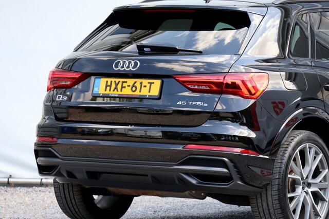 Audi Q3 45 TFSIe S-Line - 245 pk **Pano / Sonos / Trekhaak / Leer